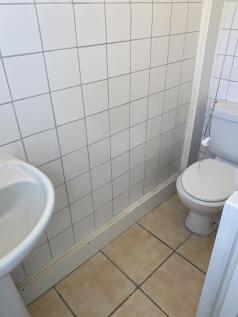 Minet Drive, Hayes photo 5