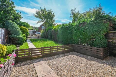 63 Lodge Lane-19.jpg