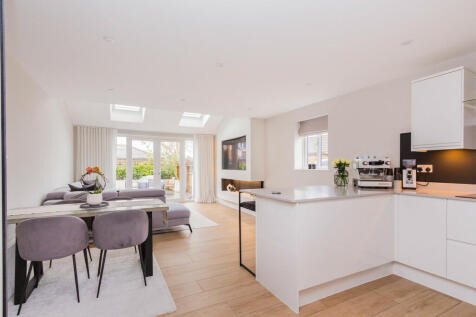 Open Plan Lounge/...