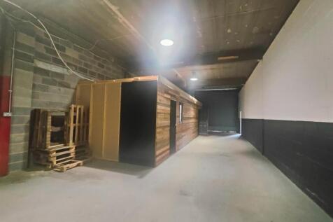 Light Industrial to rent Image 5