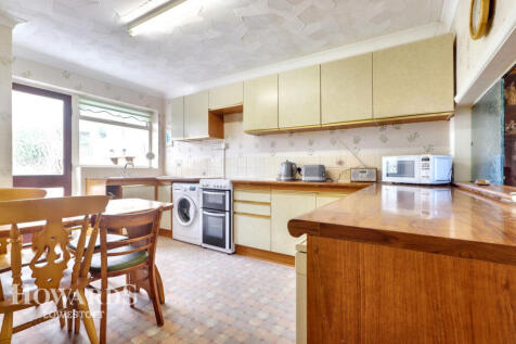 Lowestoft, NR32 - property photo
