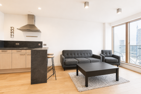 2 BEDROOM CITY CENTRE APARTMENT WITH PARKING