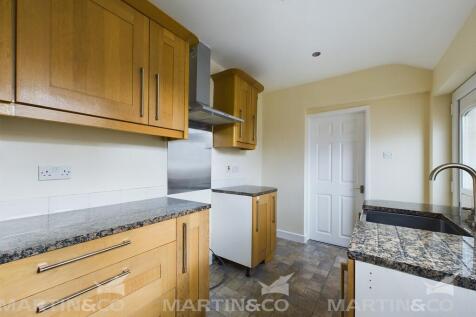 Dukes Crescent, Edlington photo 3