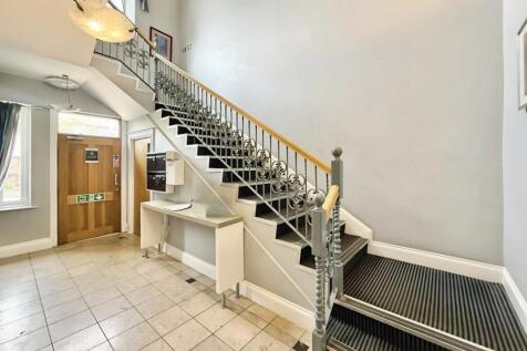 Enterance Hallway