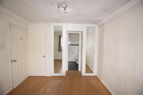 Swan Way, Church Crookham, Fleet, Hampshire, GU51 photo 5