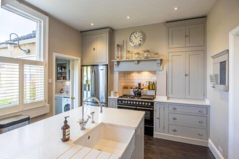 Kitchen/Dining Ro...