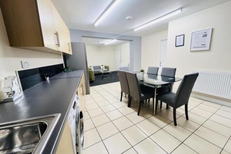 2 Eagle Street, Leamington Spa photo 3