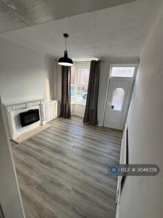 Cross St, Rotherham, S63 photo 3