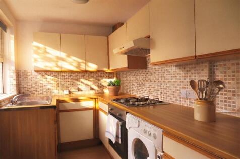 Malmesbury Park Road, BH8 photo 3