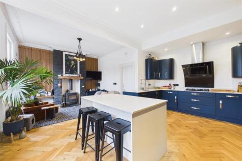 Living Breakfast Kitchen