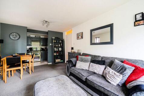 Open Plan Living/Dining/Kitchen