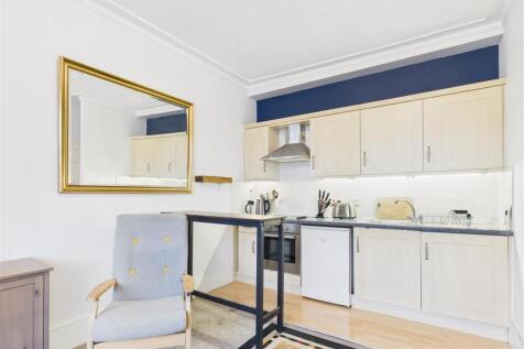 Kitchen.jpg