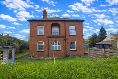 Five Bedroom Detached
