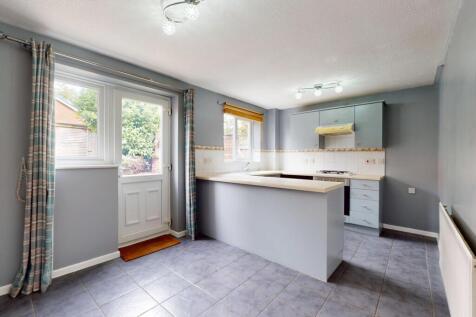 13 Blakenham Court, Horsehay, Telford, Shropshire, TF4 3UR photo 4