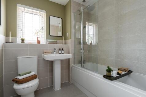 Stylish family bathroom featuring modern fittings and a clean contemporary finish