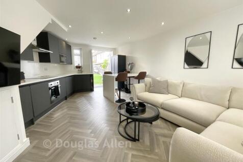Lounge/Diner/Kitchen