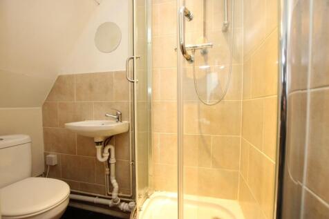 Wellington Street, Kettering, Northamptonshire, NN16 photo 3