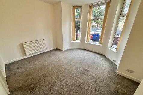 Rectory Road, Manchester, M8 photo 3