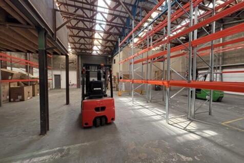 Light Industrial to rent Image 5