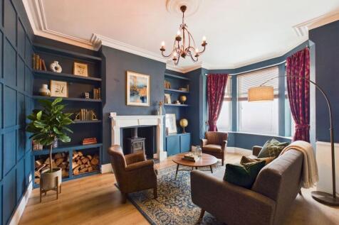 Lounge (Virtually Furnished)