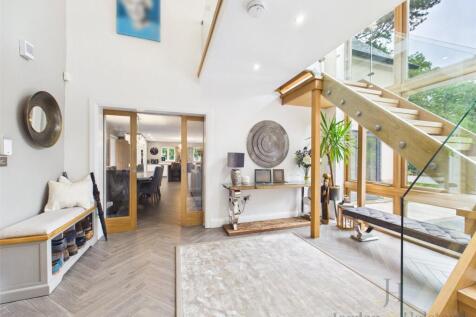 Brook Lane, Alderley Edge, Cheshire, SK9 photo 4