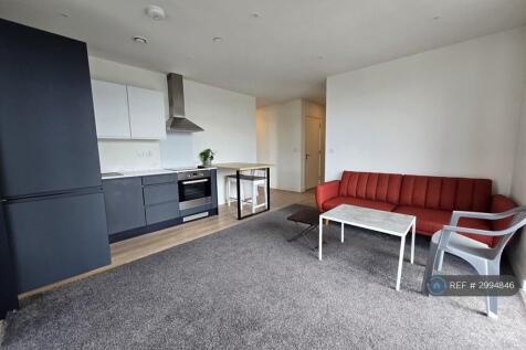 Living &amp; Dining Room