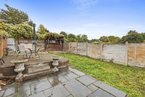 246a West Wycombe Rd, HP12 3AR-10.jpg