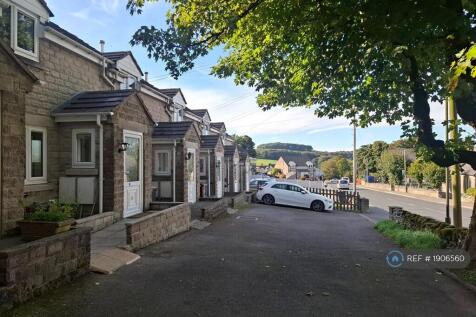Front Courtyard 1