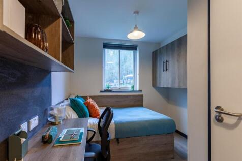 LEEDS | STUDENT | SEPTEMBER | LS7 photo 4