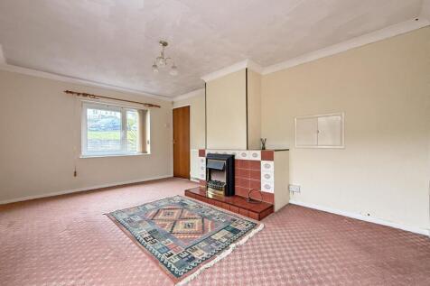 Congreve Gardens 6 - Lounge 2.jpg