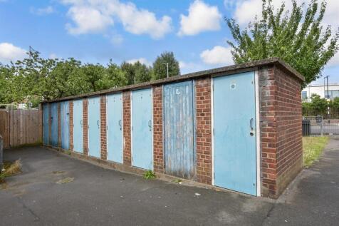 Workshop/Outbuildings
