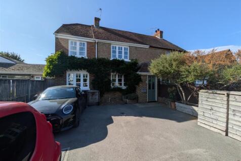 Exterior 1.jpg