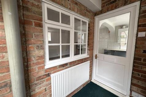 Eyres Yard, King Street, Newark, Notts, NG24 photo 3