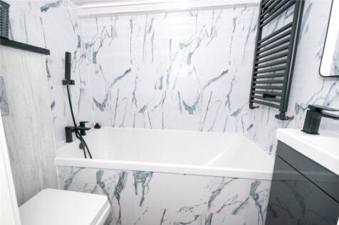 Garden Room Bathroom