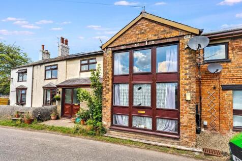 Lytham St Annes, FY8 - property photo