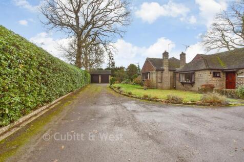 Driveway/Parking