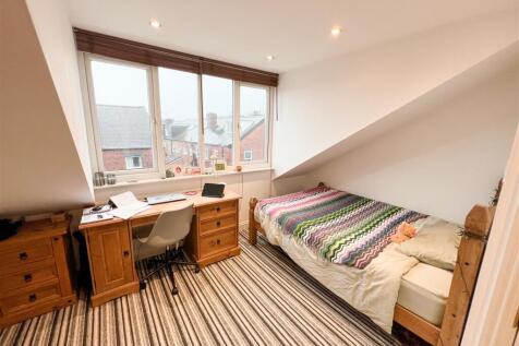 36 Harland Road, Sheffield photo 3