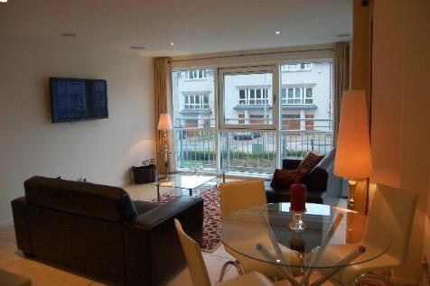 61 QH - Lounge 1_640