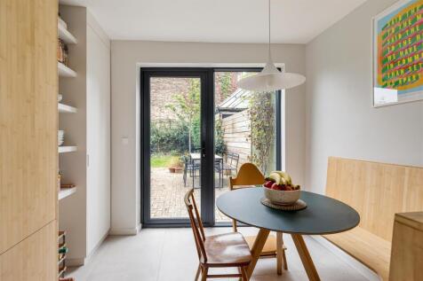 Wellington Road, E17