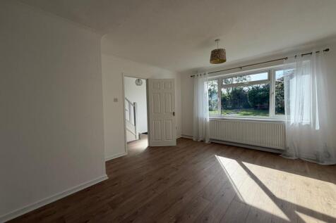 Freshfield Lane, Saltwood, CT21 photo 3