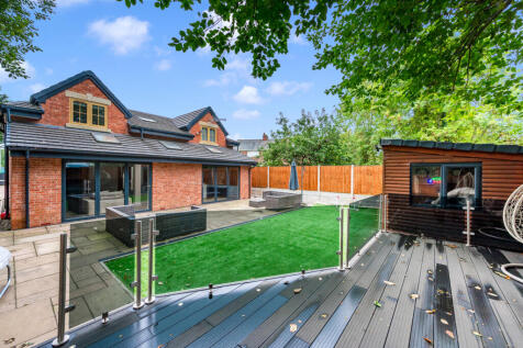 Lilac House, 2a Lilac Grove, Prestwich M25 3DT