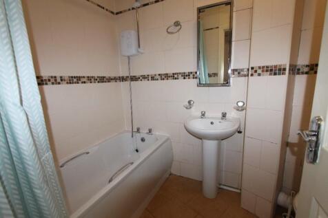 Flat 2, 6 Regent Place, Leamington Spa, CV31 photo 3