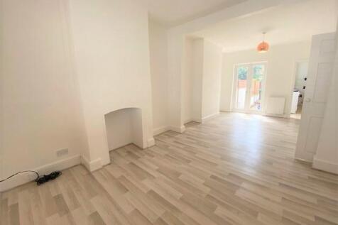 19 Queens Road 6.jpg