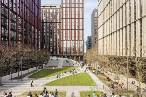 vita-living-cirlce-square-outdoor.jpg
