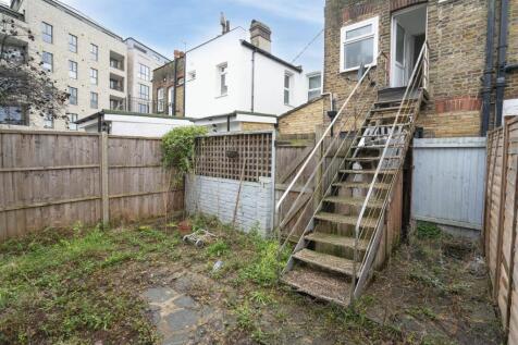 64 Abbey Road, Colliers Wood, SW19 external 2.jpg