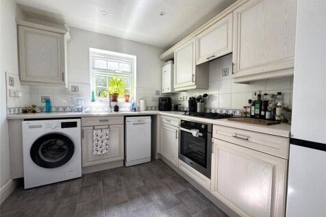 Townside Place, Camberley, Surrey, GU15 photo 4