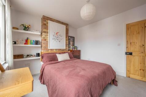 Vansittart Road, E11