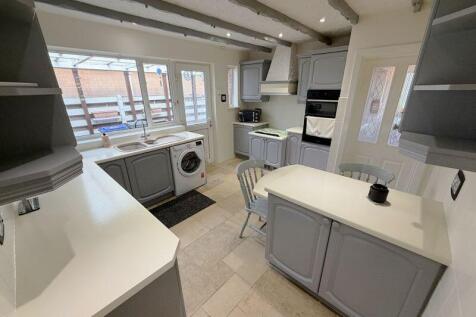 Modern Breakfast Kitchen