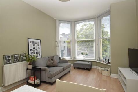 Carlton Terrace, Scarborough, North Yorkshire, YO11 photo 4
