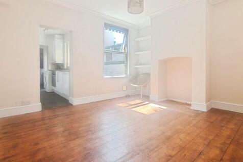 Hamilton Road photo 3